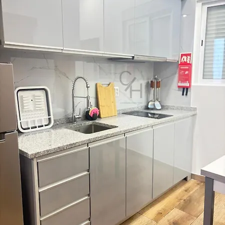 Cih - Constituicao Invicta ポルト