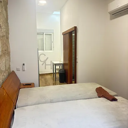 Quarto em Acomodações Particulares Cih - Constituição Invicta